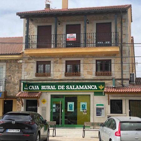 Apartamento El Nido de Gredos Navarredonda Exterior foto